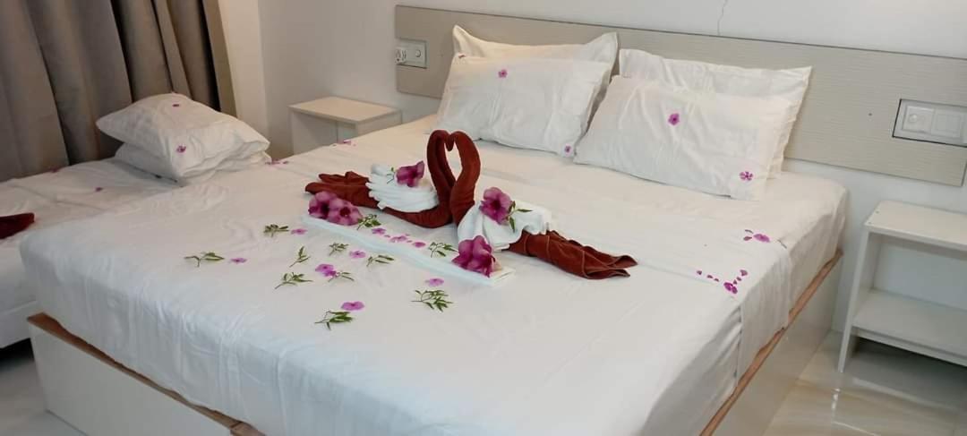 Thoddoo Garden Inn Eksteriør billede